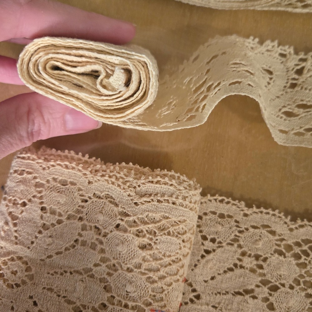 Vintage Lace Trim Lot 7 Rolls Crochet Eyelet Floral Cream Rose Sewing Crafting - Picture 13 of 15